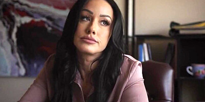 Watching Porn With Jennifer And Gets Pregnant - Jennifer White