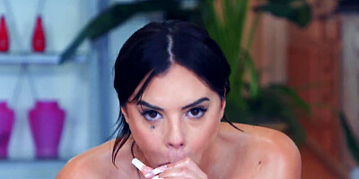 Crazed Nympho Violet Starr gets a Messy Stuffing BIG OILED BUTTS