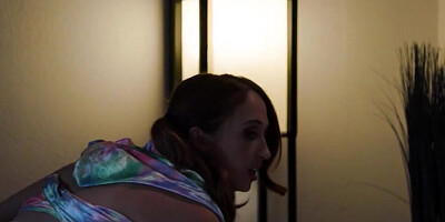 When there are no men around, two aroused ladies play lesbian games