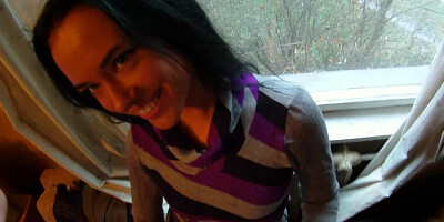 Amateur teen girl wants to suck a big pecker