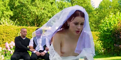 Arriving at the wedding and having sex with the bride