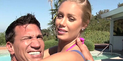 Nicole Aniston and Ramon Nomar are having sex on a sunny day