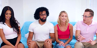 Payton Avery & Sophia Leoni are having amazing 4some with stepbrothers