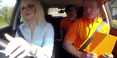 Class at a driving school ends with a quick cock sucking in the car
