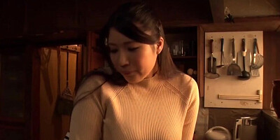 My Friend's Hot Mom - Chitose Yura