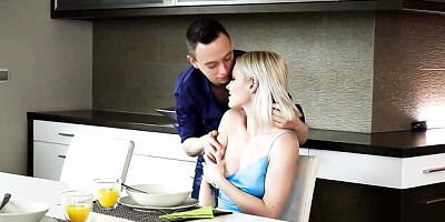 Exquisite Zazie Skymm and Nikki Nuttz's oral sex