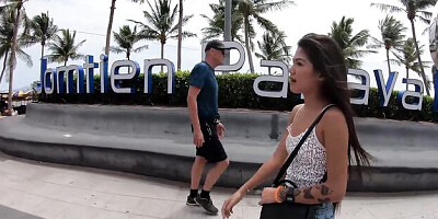 Hardcore scene with squeaky ho from Thai Swinger