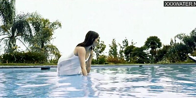 Underwater Show featuring nymphet's public teen (18+) video