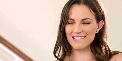 Horny Assistant can't Hold back Anymore in Incredible Threesome