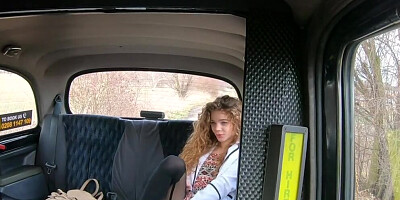 Lusty big ass babe ended up banging a cab driver who was very persuasive