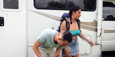 New Latina stepsister takes bro's dick during road trip