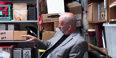 Redhead shoplifter will have to blow a mall cop as a form of punishment