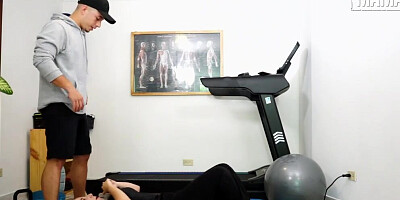 Nana Bronw & Logan Salamanca are screwing after the workout