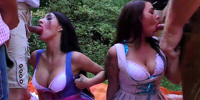 Intense outdoor cock sucking and banging that ends with lots of cum spilled