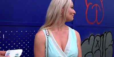 Euro blonde was easily convinced into having quick sex in public by a stranger