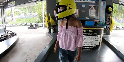 Hypnotic bidie-in at small tits scene