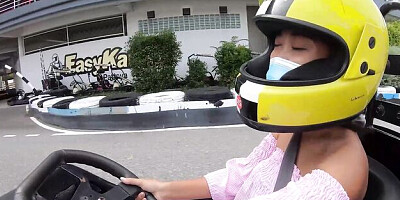 Hypnotic bidie-in at small tits scene