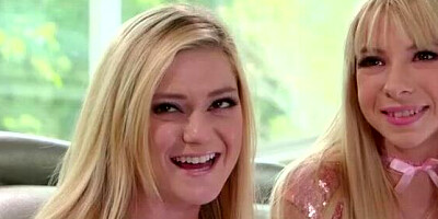 Three blonde lesbians are squirting showers during a sapphic sex session