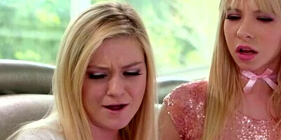 Three blonde lesbians are squirting showers during a sapphic sex session