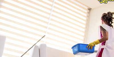 Blonde housemaid is taking a break from cleaning in order to bang a BBC