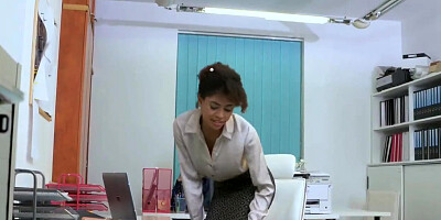 Dane Jones Sexy Young Ebony Office Girl has the Hots for her Boss