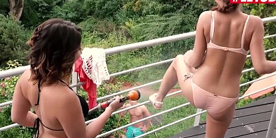 Young buck got lucky and ended up having a threeway sex with two hot chicks