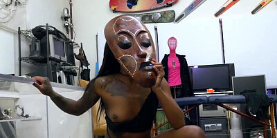 Incredibly hot ebony Lexxi Deep has interracial sex