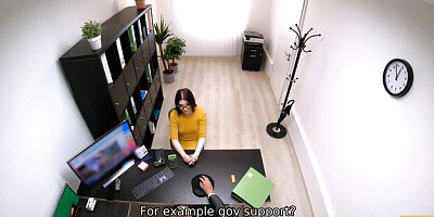 Pretty Thomas and Mia's office sex