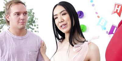 Watch vicious Mina Tran's video