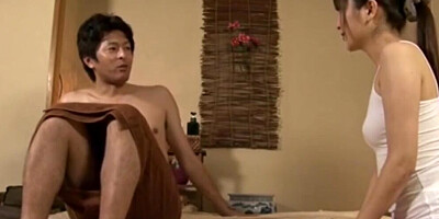 Petite Asian girl gets naughty with that guy during a massage