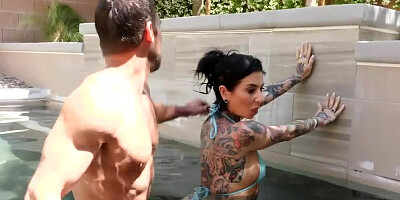 Naughty America - Kassandra Kelly (joanna Angel) Fucks Trainer