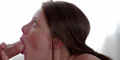 Red hair student with hazel eyes sucks off her aroused boyfriend