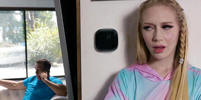 Blonde gal will let him bang her as soon as he finishes licking her pussy