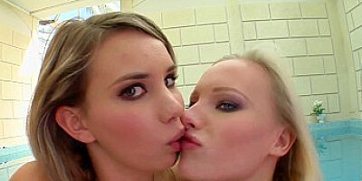 Sperm Swap teen with braces and skinny blonde swap cum