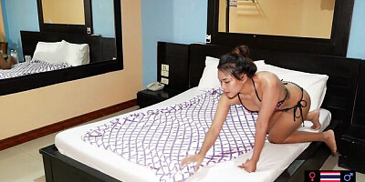 Dollish missy at thaiswinger xxx