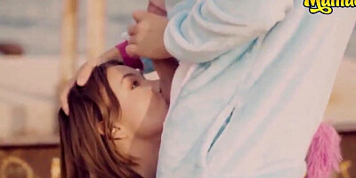 Cute girl found a secluded place in public for quick outdoor sex with her boyfriend