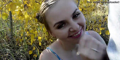 In a city park, he spread a young schoolgirl to suction for money