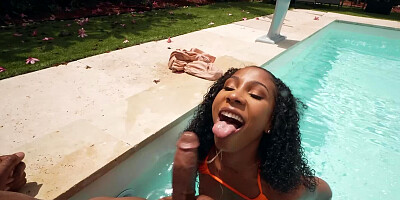 Ebony girl Olivia Jay fucking with black man in the pool