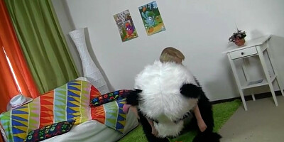 Pillow fight and xxx sex play