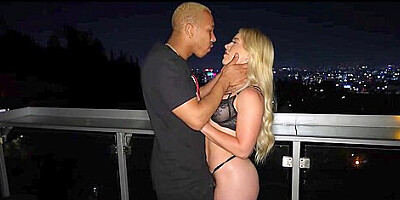 Love In An Ellevator With With Ricky Johnson And Elle Brook