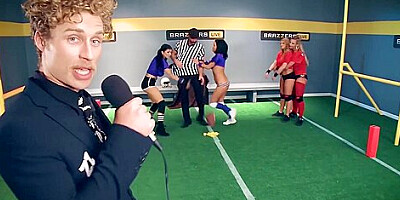 Brooklyn Chase, Romi Rain And Phoenix Marie In Popular Pornstars In Halftime Show
