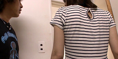Saki Aiba in Saki Aiba rubs her pussy under a kinky bikini she gets - AvidolZ