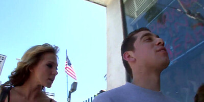 Remarcable Nikki Sexx spend time with a boring stranger