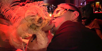 Mature Swingers Dining and Feasting
