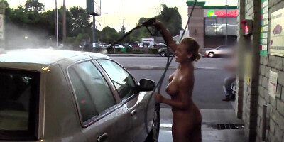 Nicole Aniston sex on the streets