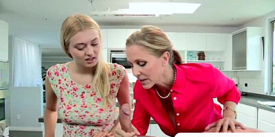 MILF Julia Ann and teen 18+ Natalia Starr tag team in threesome sex