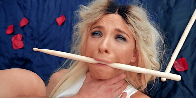 Kenzie Reeves is having here butt drilled with a big cock