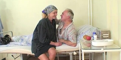 Granny sees grandpa screws nurse in hospital