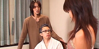 Itsuka doesn´t want to, but still is fucked hard by two