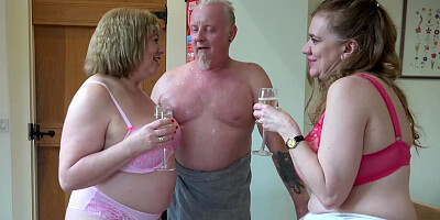 AgedLovE Two Matures and Handy Man in Threesome